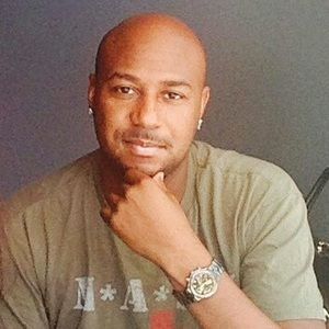 Meet your Posher, Adrian